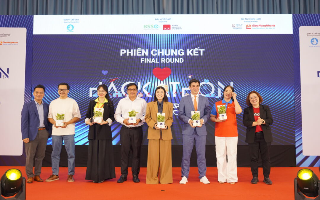 20 đội xuất sắc tranh tài tại Chung kết ‘Hackathon Logistics nhân đạo 2025’